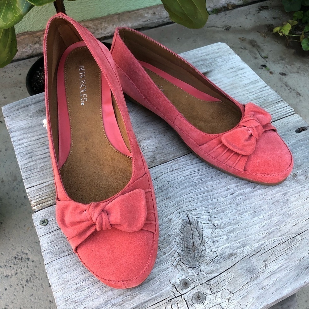 Aerosoles Sueded Flats size 11